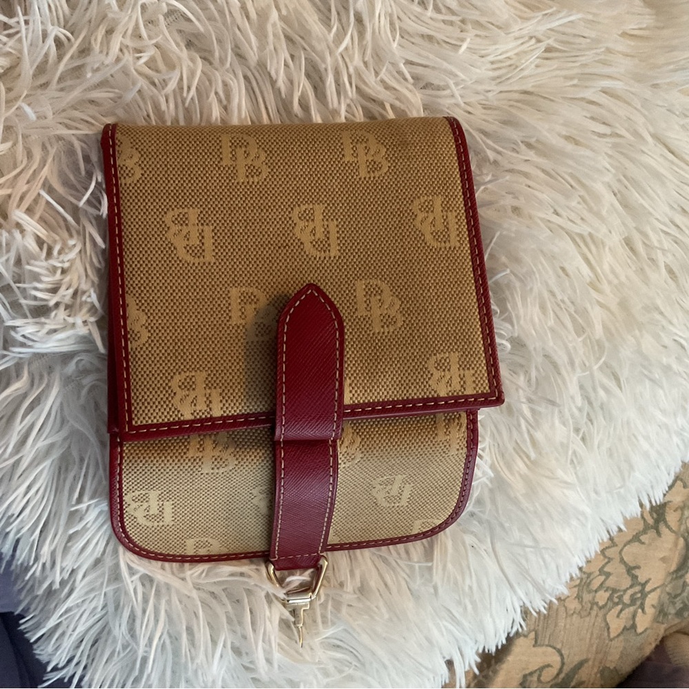 Dooney & Bourke Beige and Burgundy Wallet - Picture 5 of 6